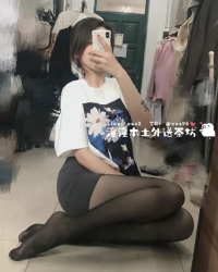 子璇 164cm  D奶  26歲